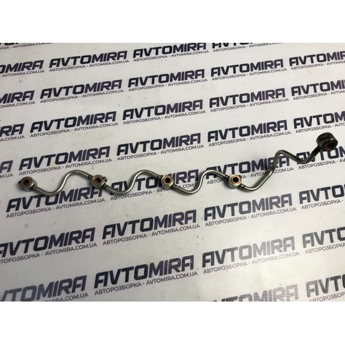 Трубка обратки палива Toyota Avensis T25 2.2 D-4D 2003-2008 237610R011